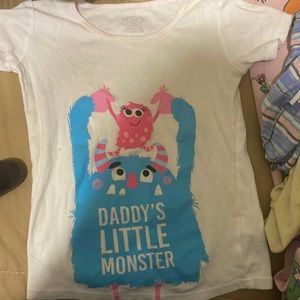 childrens place shirt size 6T only worn once